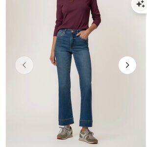 KUT from the Kloth Kelsey High-Rise Blue ankle flare - Classic Medium Wash